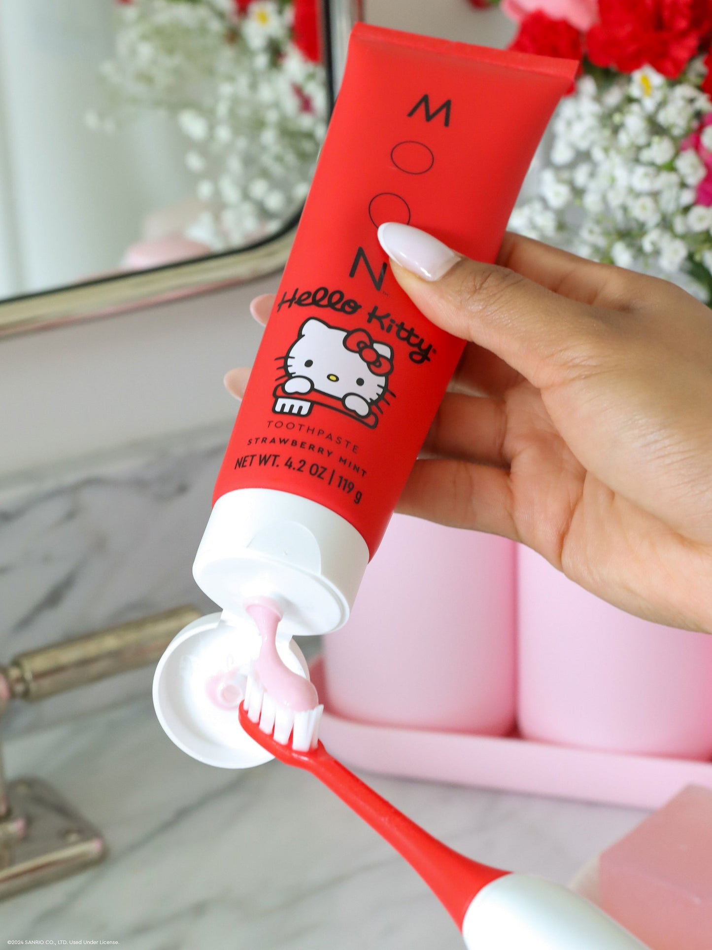 hello kitty moon toothpaste strawberry